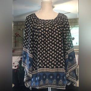 🔥New Directions Butterfly Sleeve Blouse